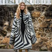 Neodoljivi komadi iz H&M premium kolekcije koje želimo za zimu