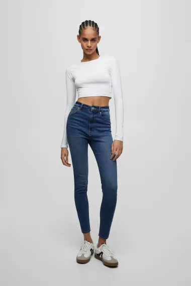 Skinny traperice opet su IN: Kako ih nositi i gdje pronaći najbolje modele?