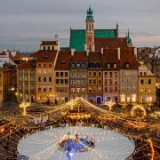 Od Ljubljane do Pariza: Najljepše lokacije za čarobne blagdanske fotografije