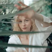 Pet znakova hormonalne neravnoteže koje svaka žena treba primijetiti