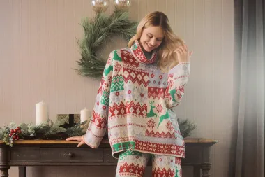Najljepše božićne trenirke i kompleti za cozy blagdane kod kuće