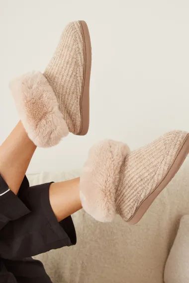 Cozy božićni darovi koji će razveseliti sve one kojima je uvijek hladno