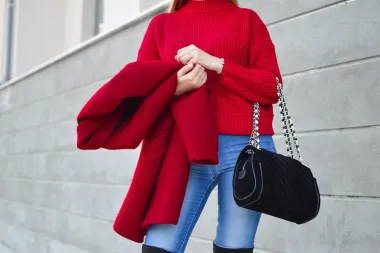 Crveno pletivo: 12 high street komada koji podižu svaki look