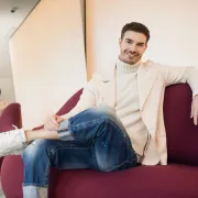 Slavni hrvatski frizer Zvonimir Franić otkriva što ćemo nositi 2023.:  "Bixie frizura je must have ove sezone“