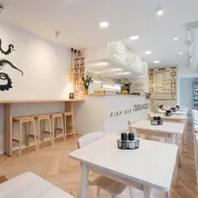 Tunaholic fish bar– U Zagreb stigla riblja street food oaza