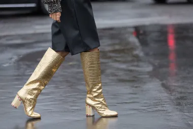 Metalik ili šljokičaste? Pronašle smo party čizmice koje će začiniti svaki outfit