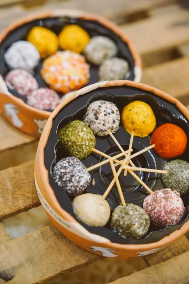 Iza šarmantne trgovine „Voilà Francuske delicije“ krije se predivna ljubavna priča