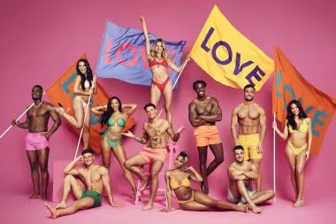 Love Island se vratio! Na PLAY Premiumu gledaj najnoviju sezonu megapopularnog reality showa!