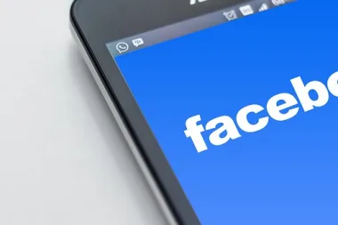 Kako izbrisati stari Facebook profil?