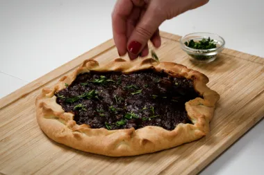 Slasni galette s gljivama idealan je brzinski ručak ili večera