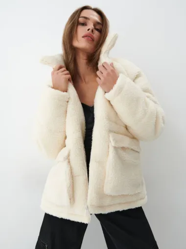 Shearling jakne nosimo i ove zime, a ovo su najljepši modeli iz high street ponude