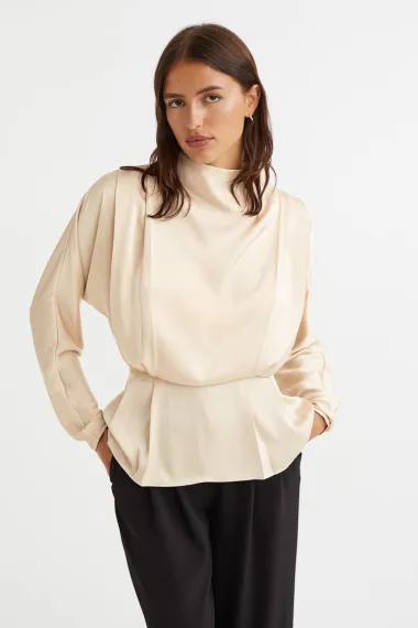 Još traje sniženje u H&M-u pa smo izdvojile upečatljive komade do 30 eura