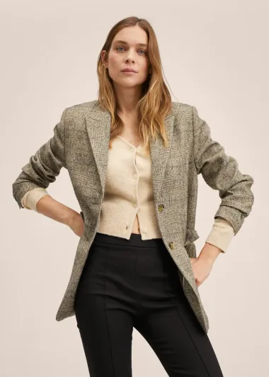 Top 20 komada: Mango Outlet ima veliko sniženje na traperice, kapute i veste