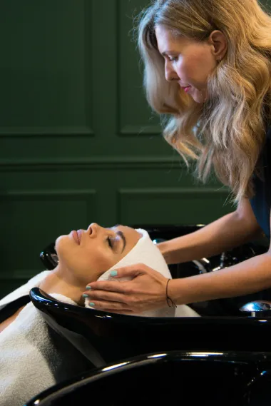 Najfiniji tretmani i proizvodi na jednom mjestu - Kalmar Hair & Skin Boutique