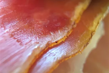 Što poslužiti uz pršut? Kako poslužiti pršut?