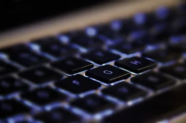 Kako isključiti Google unos teksta govorom?