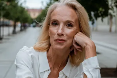 Zašto mnogi stariji muškarci ne žele žene svojih godina?