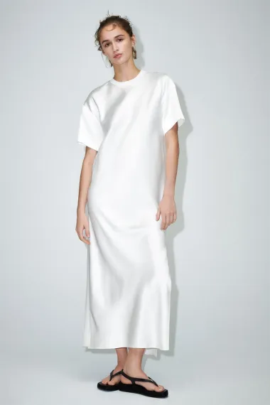 Mini, midi i maxi: Elegantne satenske haljine koje možeš nositi i preko dana