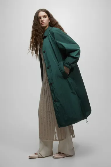 Baloner je neizostavni klasik za proljeće, a Pull and Bear ima prekrasne modele