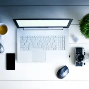 Kako prebaciti slike sa telefona na laptop bez kabla?