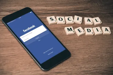 Kako pronaći osobu na Facebooku pomoću slike?