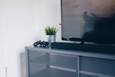 Kako pravilno i učinkovito očistiti OLED TV?