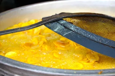 Kako radi friteza na vrući zrak?
