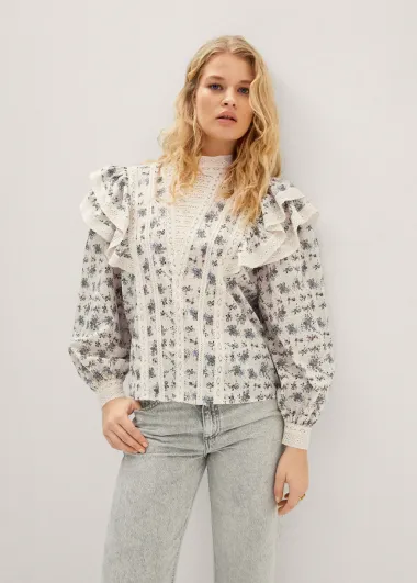 Šest trikova za savršene outfite tijekom promjenjivih proljetnih dana
