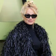 Veliki povratak: Kako je Pamela Anderson postala nova modna ikona?
