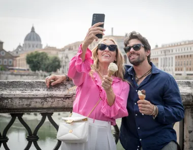 Nasmijte se uz Monicu Bellucci i Toni Collette u komediji 'Mafija Mama' na filmskim večerima CINELADY i TRES CHIC!