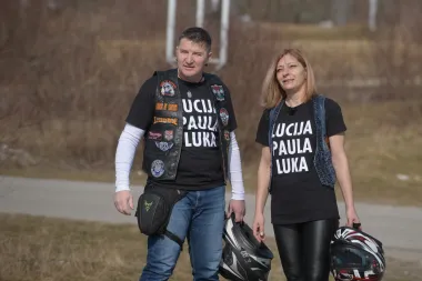 Spider-Man ostao bez stvari i s još jednim parom dijeli najgoru sobu: 'Superheroji nikad ne spavaju!'