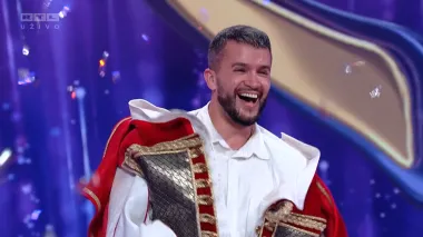 POGLEDAJTE TRENUTAK SEZONE: Trofej 'Masked Singera' je u njegovim rukama