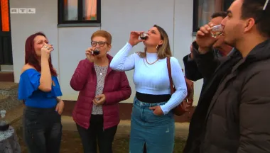 Kako se tjedan bliži kraju, tako Igor snižava ocjene, a i Luciju je teško zadovoljiti
