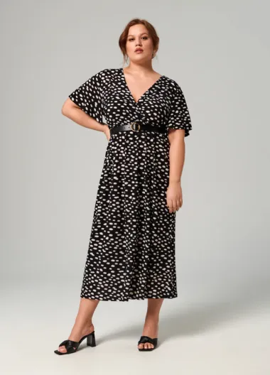 Najljepše plus size haljine idealne za proljetna i ljetna vjenčanja