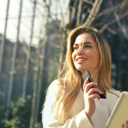 Ne žale ni za čim: Ovi horoskopski znakovi prošlost ostavljaju iza sebe