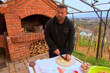 Jela oduševila, ali ne i desert koji je domaćinu napravila supruga!