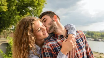 Kako pobijediti stres? Mogli bi pokušati  'magičnom brojkom' tjednih seksualnih odnosa