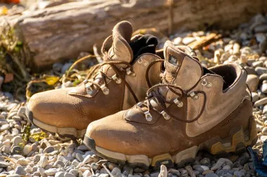 Kako precizno odabrati veličinu gojzerica za savršeno planinarenje?