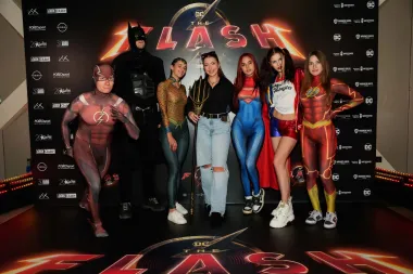 'The Flash' oduševio brojnu publiku na svečanoj premijeri DC-jevog spektakla godine