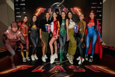 'The Flash' oduševio brojnu publiku na svečanoj premijeri DC-jevog spektakla godine