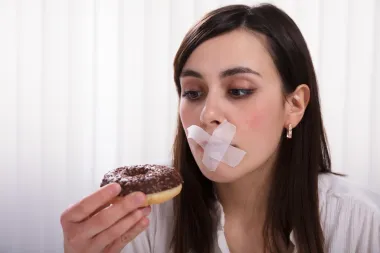 'Skidaju' godine: Šest navika zbog kojih žene izgledaju puno mlađe