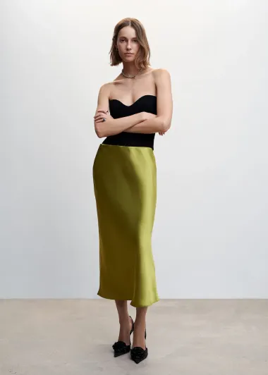 Slip suknje hit su i ovog ljeta, a ove modele možeš nositi cijeli dan