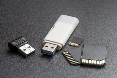 Zašto mobitel ne prepoznaje USB stick?