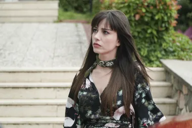 Turska modna ikona! Inspirirajte se stilom zvijezde serije 'Pun Mjesec'