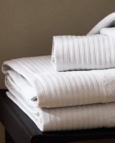Divni detalji za dom: Zara Home komadi koje vrijedi uhvatiti na ljetnom sniženju