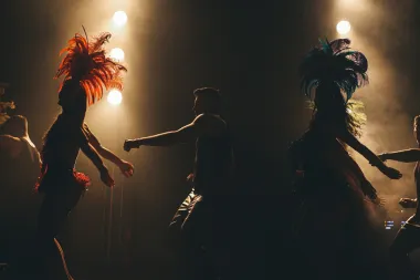 Veličanstvena Kristalna dvorana hotela Kvarner u Opatiji poziva vas ovog ljeta na spektakularni MINT CABARET DINNER SHOW