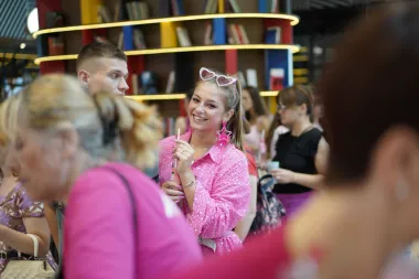 Jedan od najiščekivanijih filmova godine napokon došao na velika platna - 'Barbie' ruši rekorde