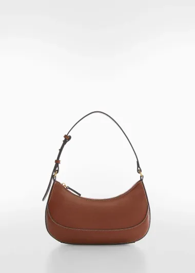 Ovog ljeta nosimo upečatljive male torbice – pristaju uz svaki look