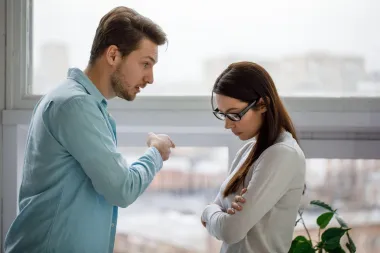 Nemoj ih ignorirati: 6 znakova da te veza ili brak vode u depresiju