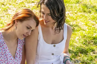 Pet životnih lekcija koje žene mogu naučiti samo od mlađe sestre